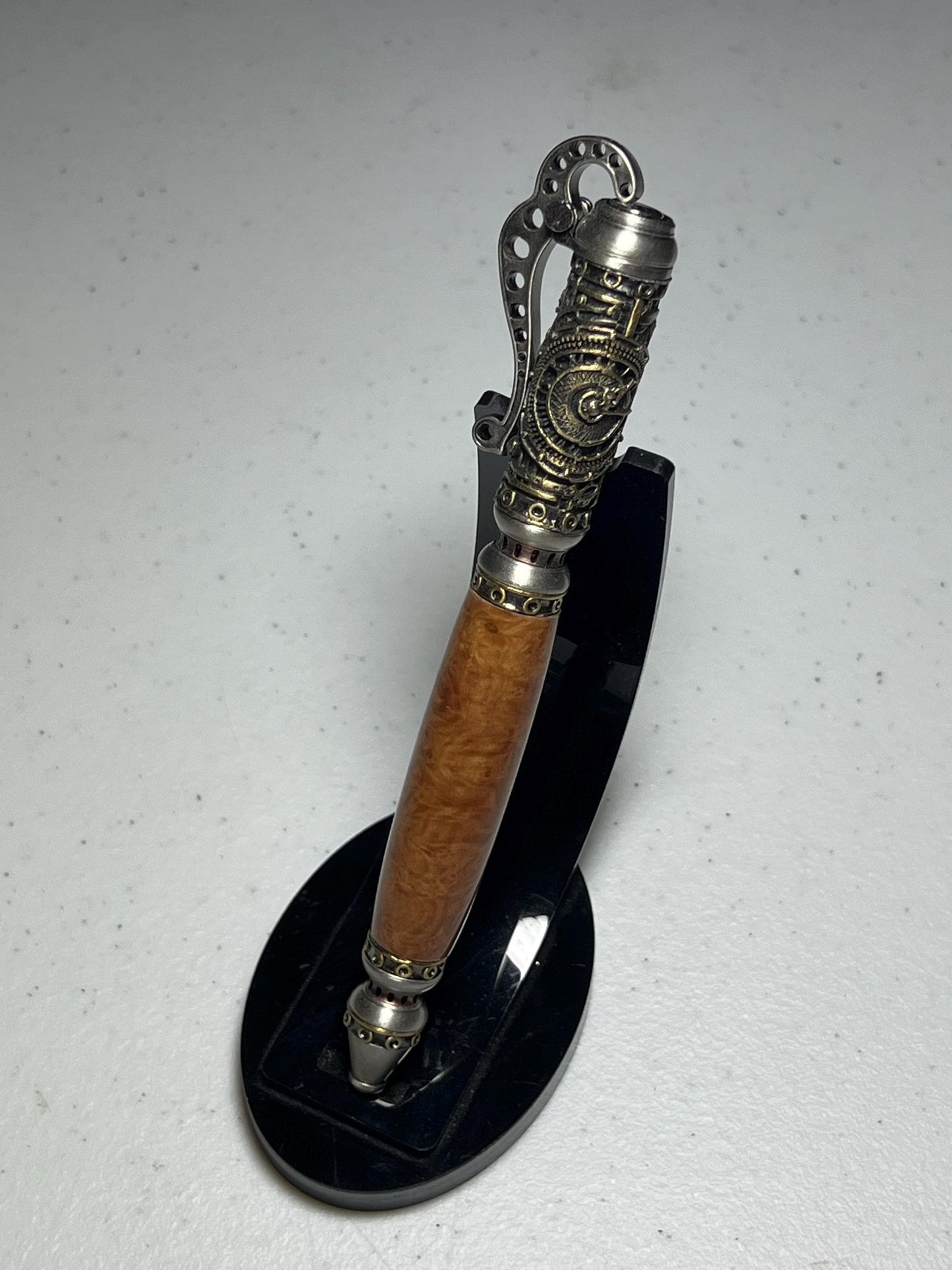 Steampunk pen with brown mallee burl.