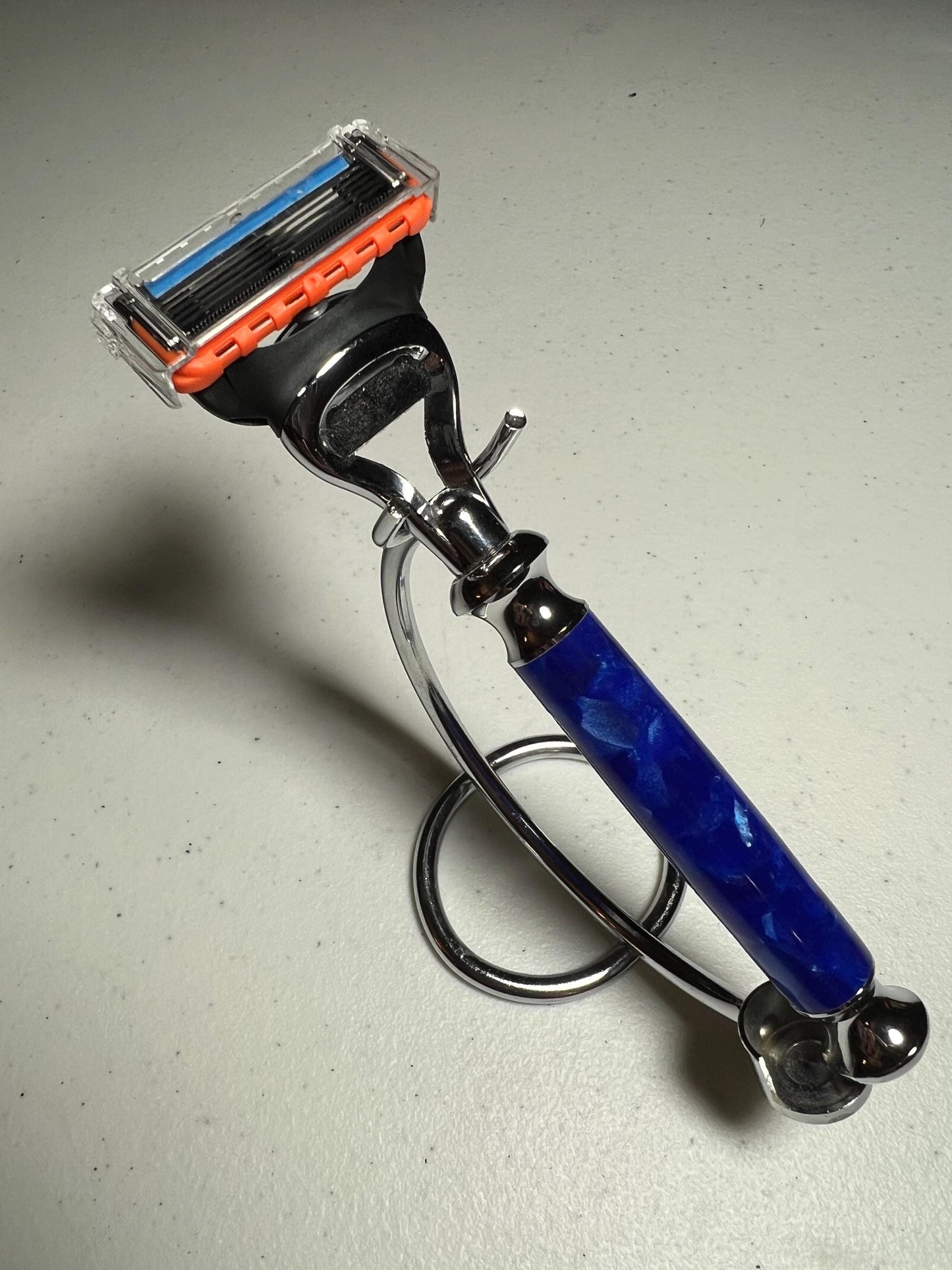 Gillette Fusion Razor handle chrome with blue handle and optional holder