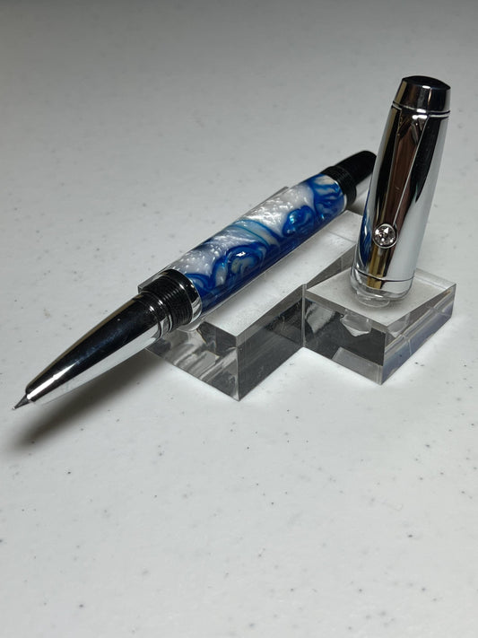 Arete Fountain Pen with blue/white swirl barrel