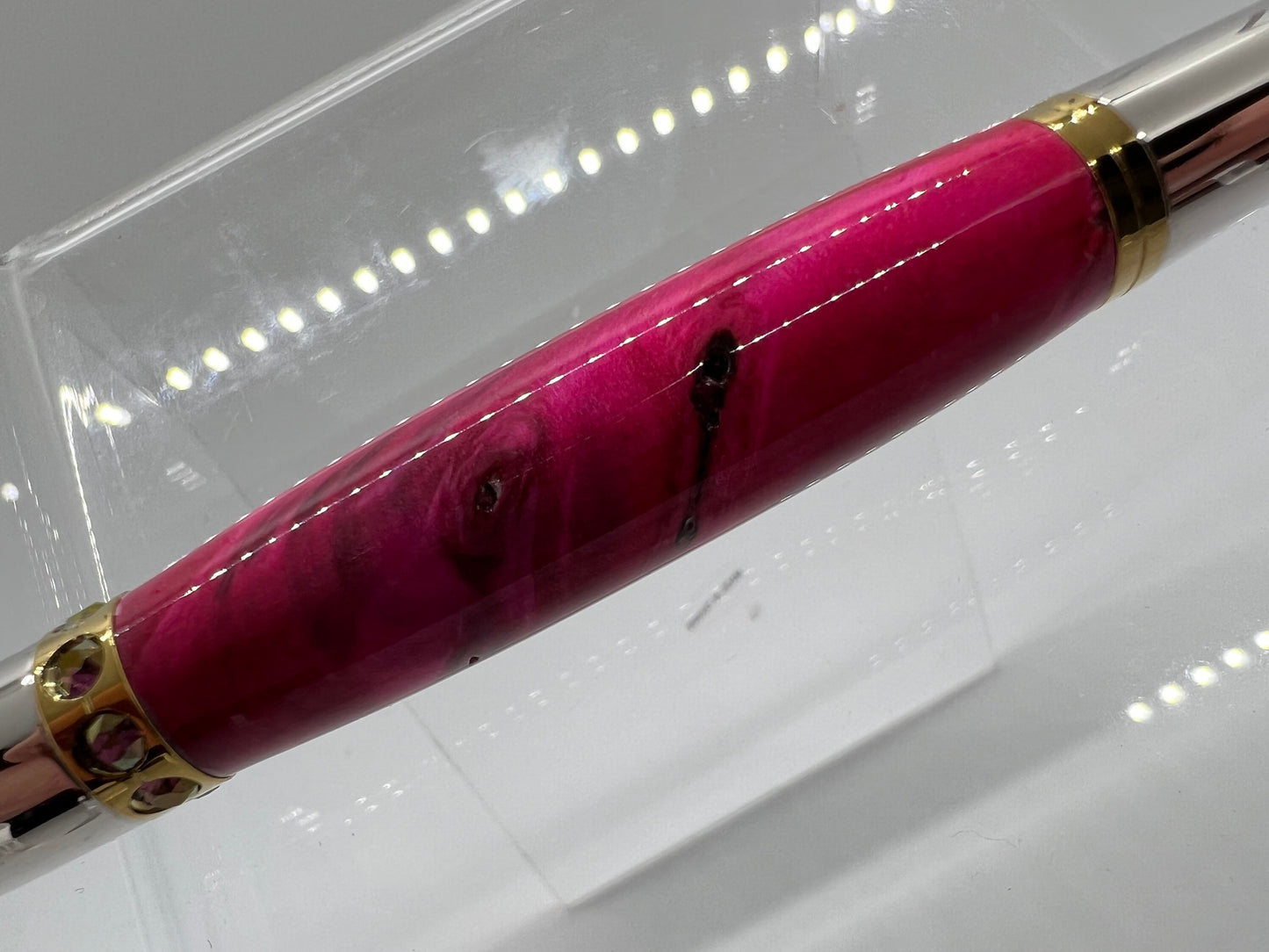 Diva pen with pink burl and pink Swarovski crystals.