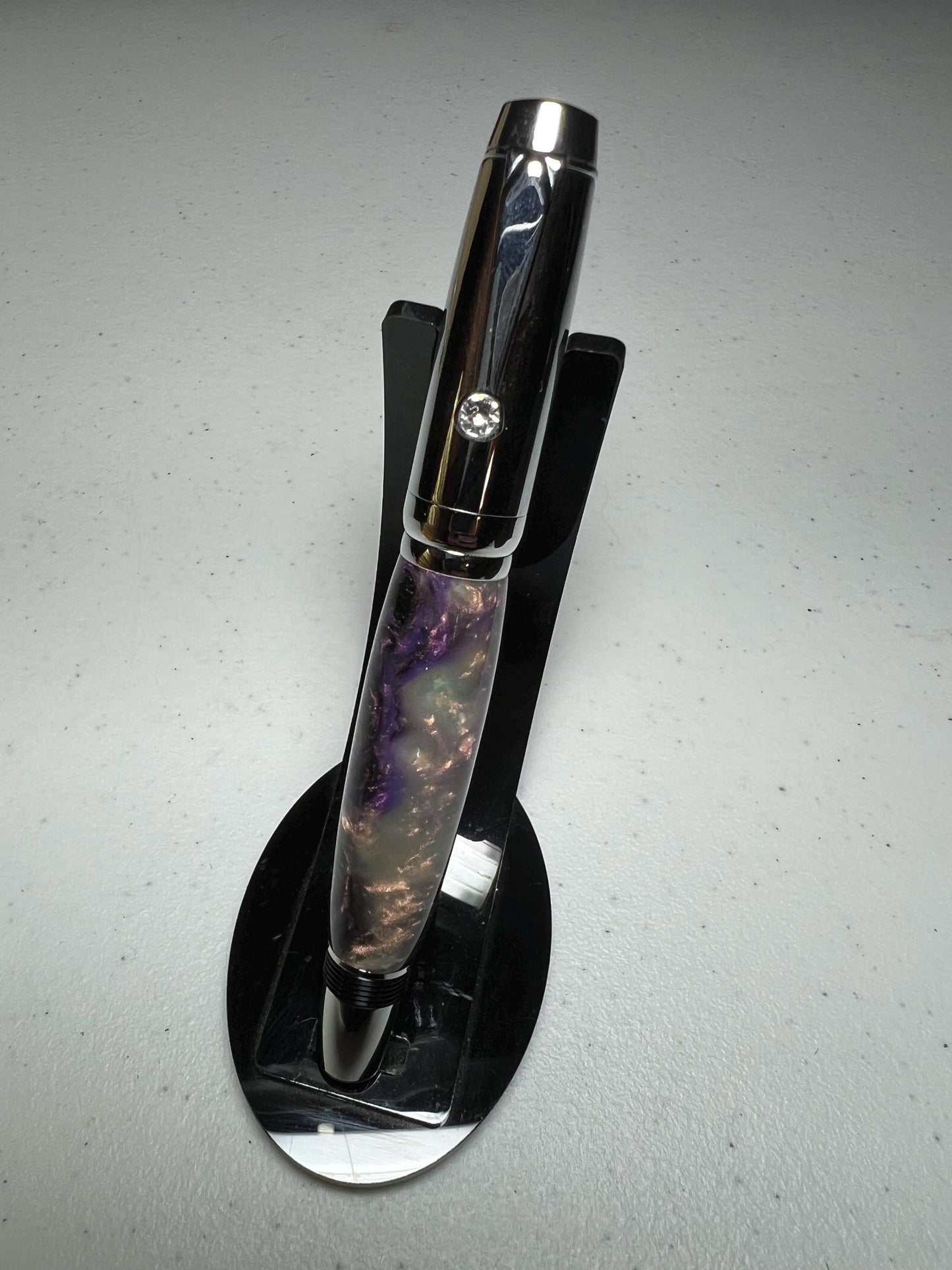 Arete Fountain Pen with Mother of Pearl barrel